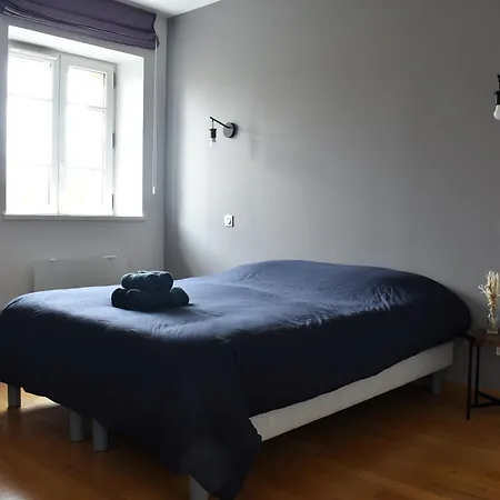 Maison De Charme, 8 Pers, Centre-ville De Gontier Сasa de vacaciones *