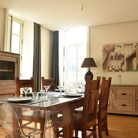 Maison De Charme, 8 Pers, Centre-ville De Gontier Сasa de vacaciones *