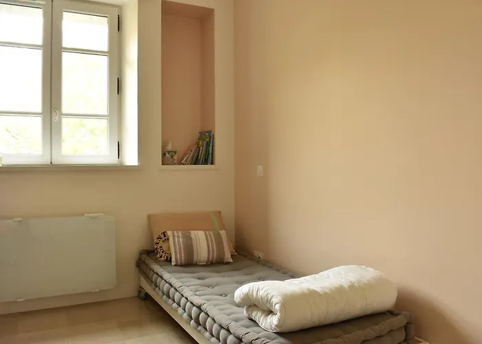 Σπίτι διακοπών Maison De Charme, 8 Pers, Centre-ville De Gontier Château-Gontier