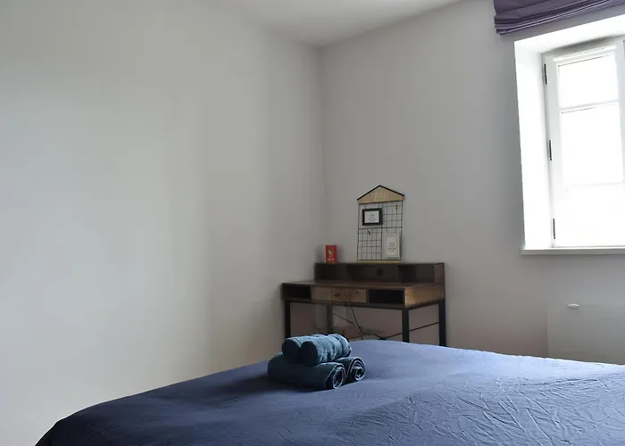 Σπίτι διακοπών Maison De Charme, 8 Pers, Centre-ville De Gontier *