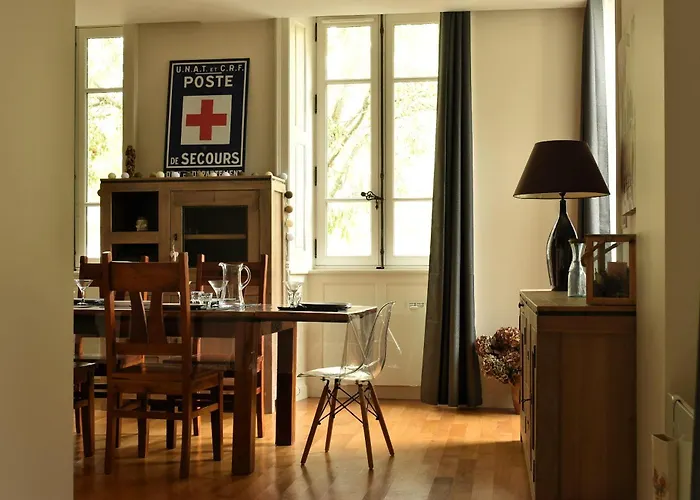 Maison De Charme, 8 Pers, Centre-ville De Gontier *